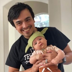 Meet your Posher, Gregory